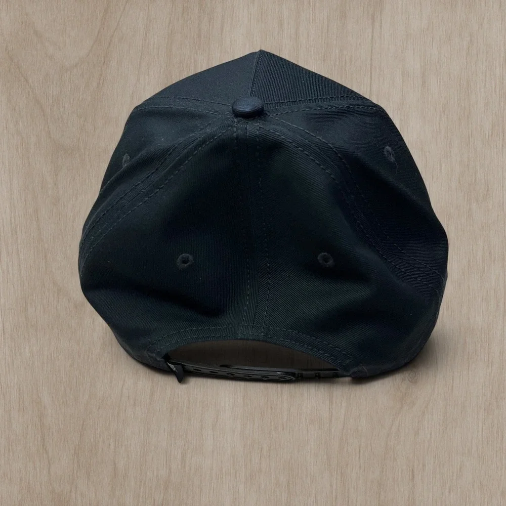 Goorin Bros The Farm King Lion Black Trucker Hat Snapback Cap 101-1323